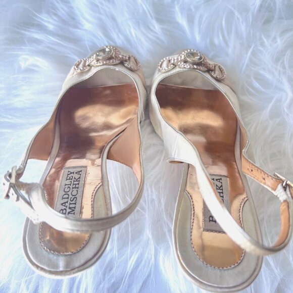 Badgley Mischka Xulia Ivory Satin Low Heels Peep Toe Slingback Wedding heels 7.5 - Picture 5 of 9